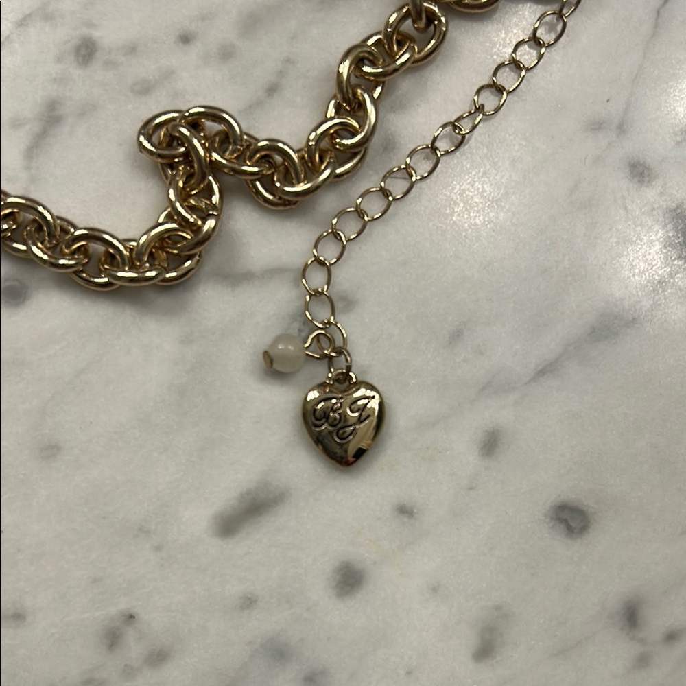 Betsey Johnson Gold Sugar Skull Pendant Necklace! - Picture 2 of 3